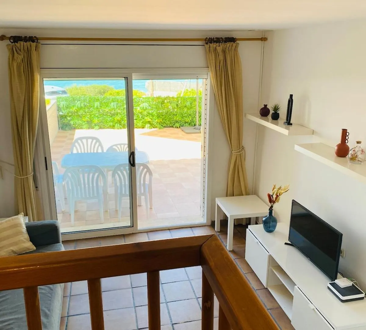 Beach House With Pool At The Forti Viewpoint 阿尔塔夫拉 0*,  西班牙